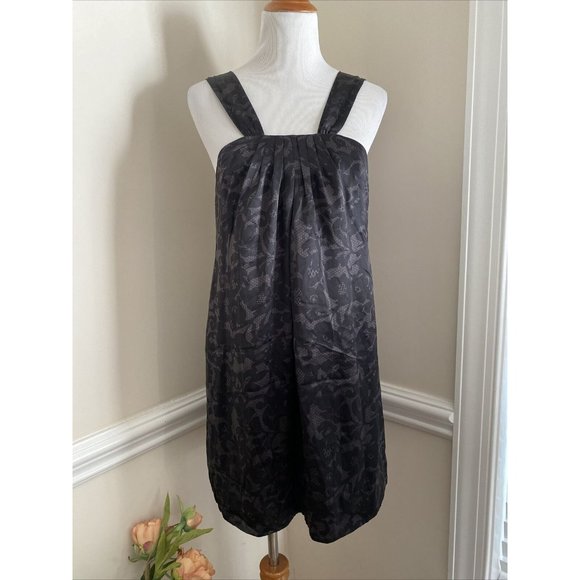 Banana Republic 100% Silk size 6 Cocktail Dress Sheath Satin Lightweight Lace - Picture 1 of 6